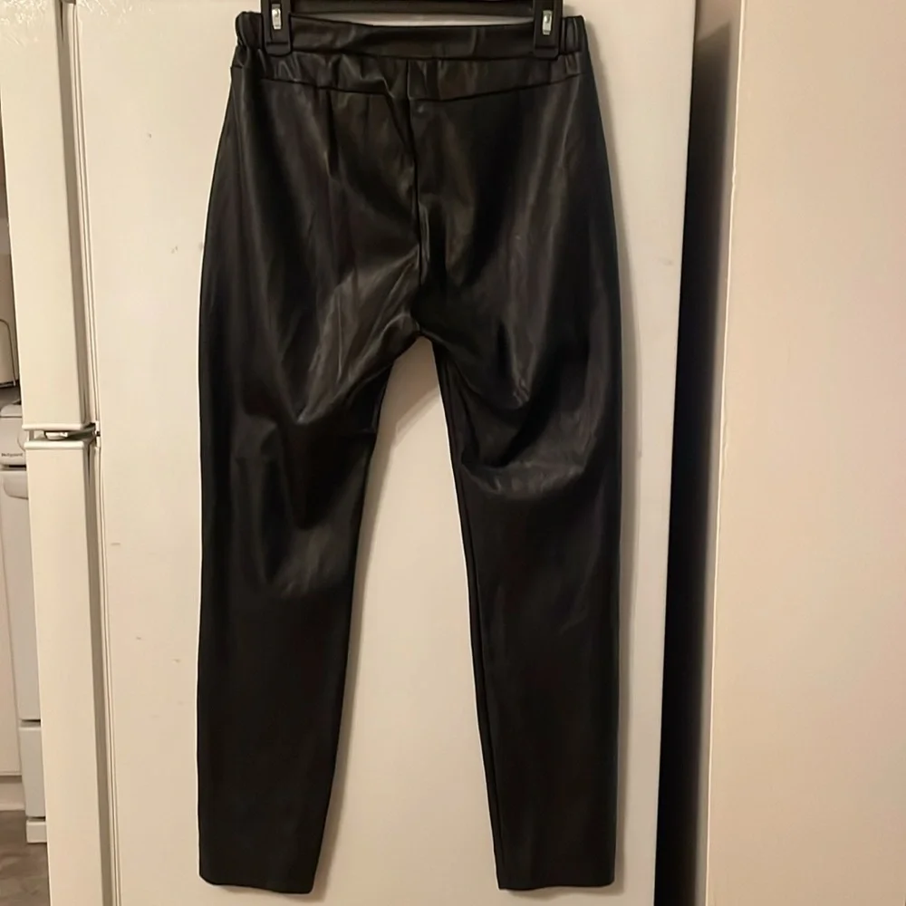 MaxMara Women’s Coated Jersey‎ Leggings - Picture 5 of 9